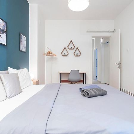 Houseloft Metropolitan Charm Apartment Tesalonika Bagian luar foto